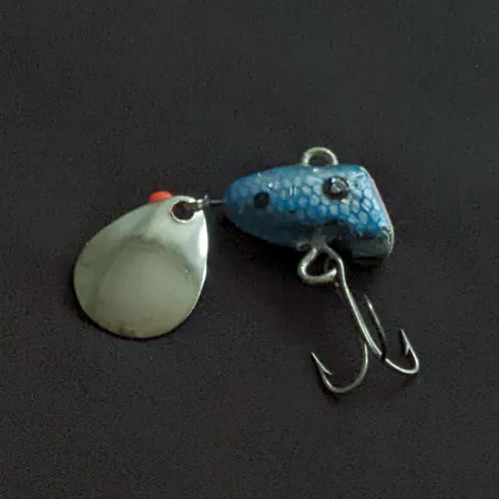 Chas M Six Tackle Little Suzy Tailspinner