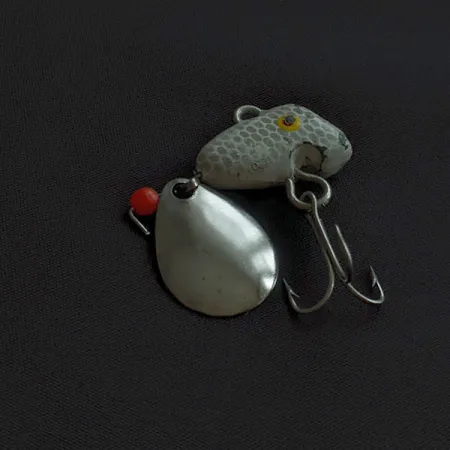 Chas M Six Tackle Little Suzy Tail Spinner