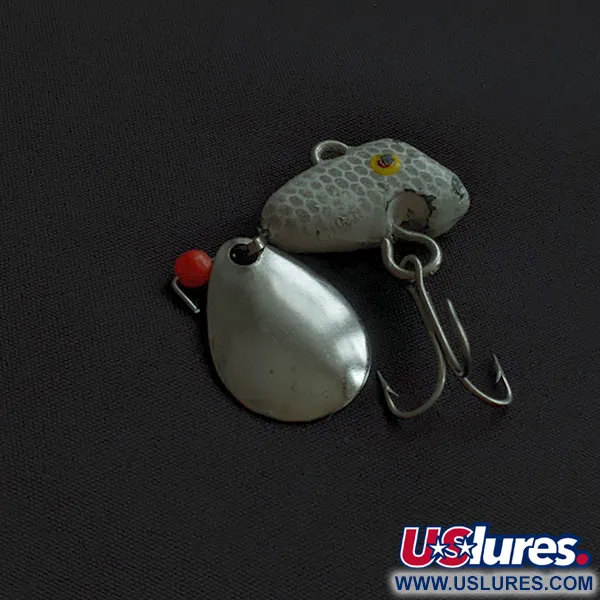 Chas M Six Tackle Little Suzy Tail Spinner