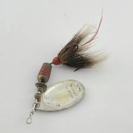 Mepps Aglia 3 mit Eichhörnchenschwanz (1960er Jahre)