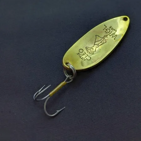 Little Cleo (Hula Girl)