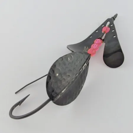 Lindy Skitter-Buzz Weedless