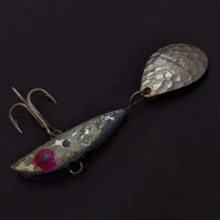 Little George Tail Spinner