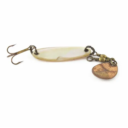 Pflueger Pearl Blinker