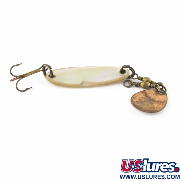 Pflueger Pearl Blinker