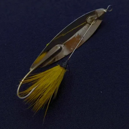 Marathon Weedless Spoon, Gold, 6 g, Bucktail, #24597