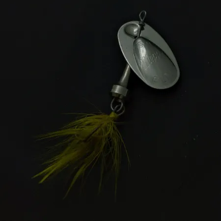Mepps Elix Spinner, Messing/Silber, 5 g, Federschmuck, #24812