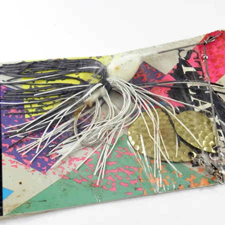 Jackson Stealth Spinnerbait, Messing gehämmert, 28g, Dual-Blades, #1709