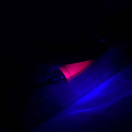 Blue Fox Super Vibrax 6 Fluo UV Spinner, Silber, 18g, UV-aktiv, #4327