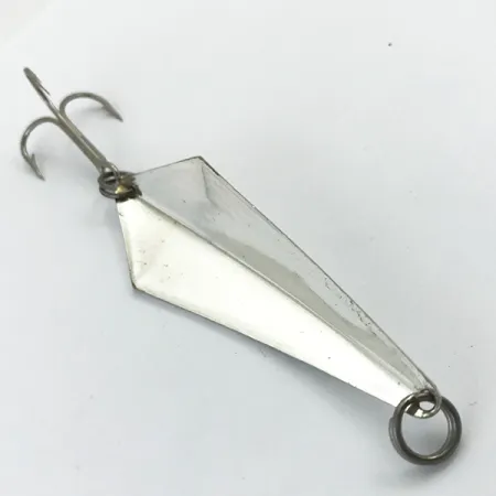 Rebel ArrowHead Blinker, versilbert, 17g, facettiert, #5480